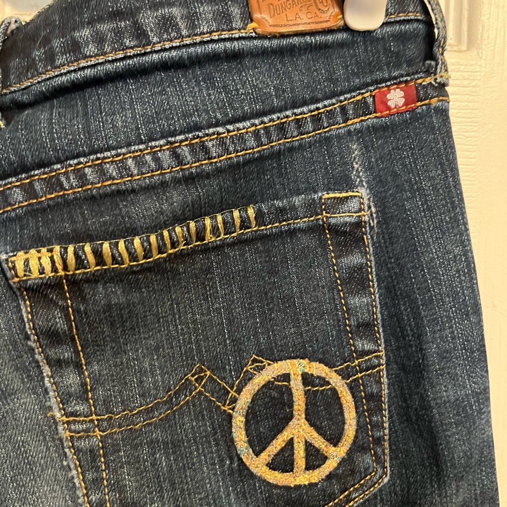 Lucky Brand Dark Indigo Flare Jeans Lucky Brand Dark Indigo Flare Jeans